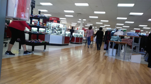 Department Store «T.J. Maxx», reviews and photos, 12387 Limonite Ave, Mira Loma, CA 91752, USA