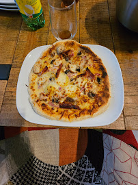 Plats et boissons du Pizzeria Tradition pizza à Castanet-Tolosan - n°4