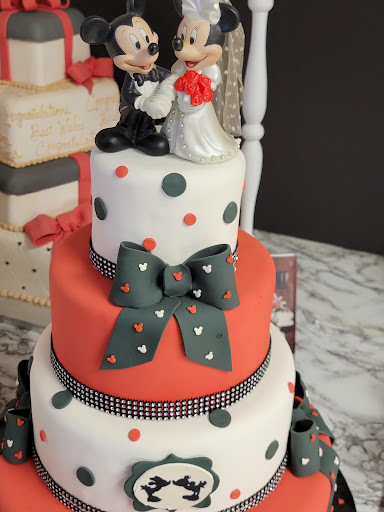 Bakery «Reeves Cake Shop», reviews and photos, 2770 Cory Ave, Akron, OH 44314, USA