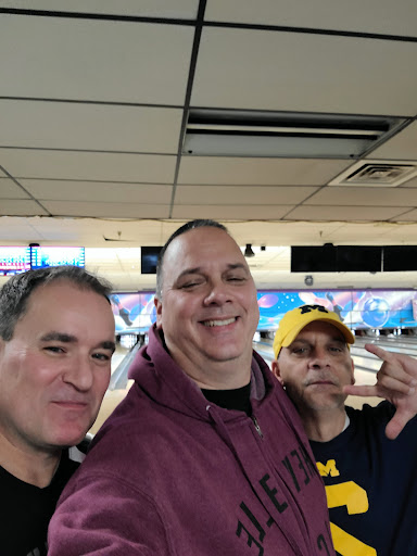 Bowling Alley «Imperial Lanes», reviews and photos, 44650 Garfield Rd, Charter Twp of Clinton, MI 48038, USA