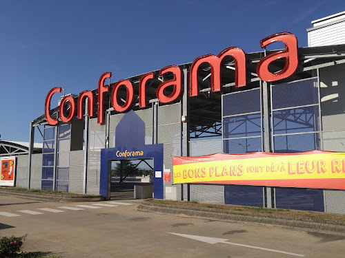 Magasin de meubles Conforama Champagne Champagne-au-Mont-d'Or