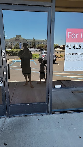 Soccer Store «The Coliseum», reviews and photos, 1595 Holiday Ln, Fairfield, CA 94534, USA