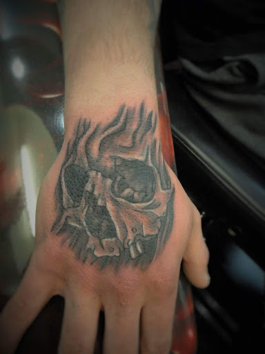 Tattoo Shop «Tonys Tattoos Body Piercing», reviews and photos, 473 Old Country Rd, Westbury, NY 11590, USA