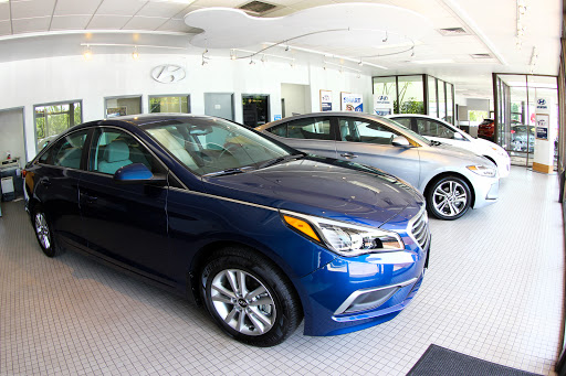 Hyundai Dealer «Hyundai of Portland», reviews and photos, 12345 E Burnside St, Portland, OR 97233, USA