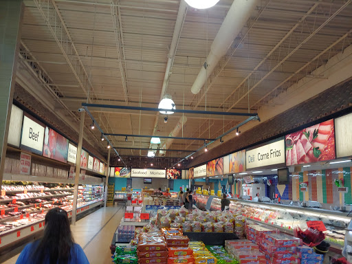 Grocery Store «Super Mercados El Guero», reviews and photos, 850 N Farnsworth Ave, Aurora, IL 60505, USA
