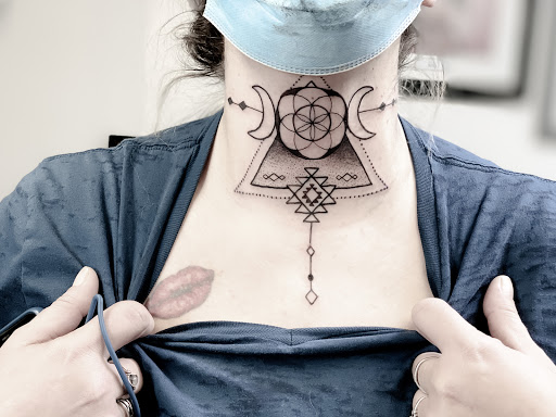 Tattoo Shop «Generation One Tattoo, Plymouth», reviews and photos, 41 Court St, Plymouth, MA 02360, USA