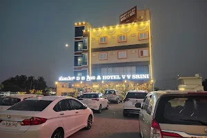 HOTEL VV SRINI image