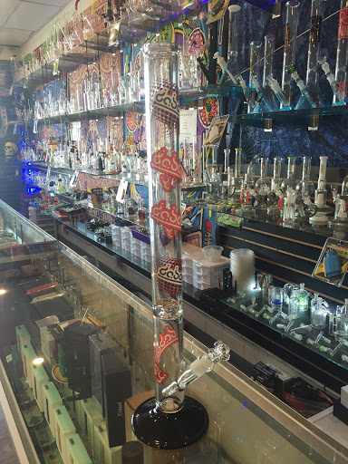 Tobacco Shop «Smoke Shop Guys», reviews and photos, 4843 Dempster St, Skokie, IL 60077, USA