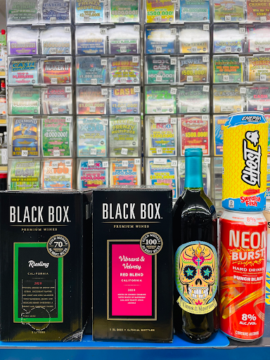 Liquor Store «Main Street Liquor», reviews and photos, 243 E 14 Mile Rd, Clawson, MI 48017, USA