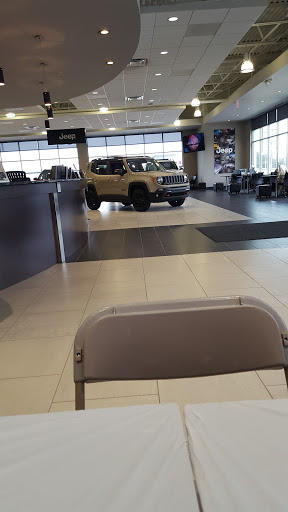 Car Dealer «Wickstrom Chrysler Jeep Dodge Ram», reviews and photos, 660 W Northwest Hwy, Barrington, IL 60010, USA