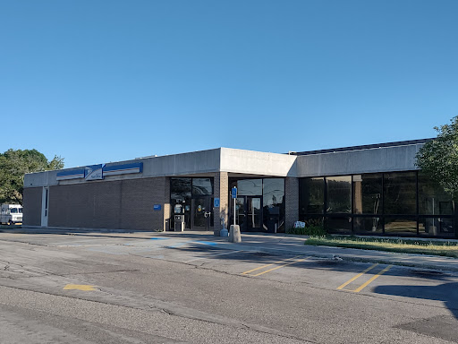 Post Office «United States Postal Service», reviews and photos, 22200 W Eleven Mile Rd, Southfield, MI 48037, USA