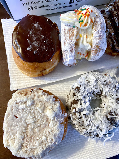 Donut Shop «Neils Donuts», reviews and photos, 83 N Turnpike Rd, Wallingford, CT 06492, USA