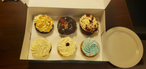 Bakery «Colossal Cupcakes», reviews and photos, 528 Euclid Ave, Cleveland, OH 44114, USA