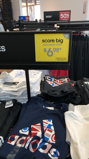 Sporting Goods Store «adidas Outlet Store Woodburn», reviews and photos, 1001 N Arney Rd Ste 400, Woodburn, OR 97071, USA