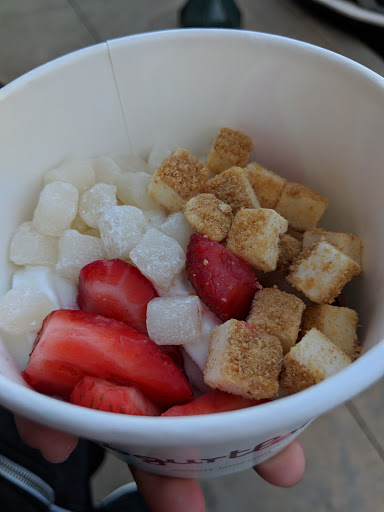 Frozen Yogurt Shop «Yogurtland», reviews and photos, 152 Sunset Dr, San Ramon, CA 94583, USA