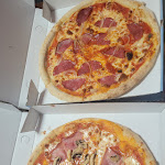 Photo n°1 de l'avis de Tim.i fait le 22/11/2023 à 18:20 sur le  Pizza Reutlingen | Imbiss Noar à Reutlingen