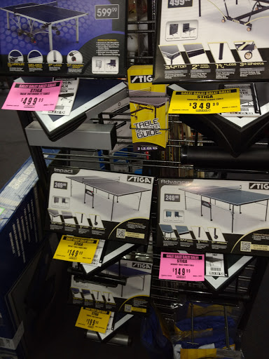 Sporting Goods Store «Big 5 Sporting Goods - Woodland», reviews and photos, 431 Pioneer Ave, Woodland, CA 95776, USA