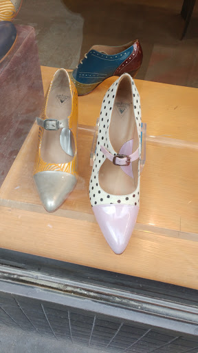 Shoe Store «John Fluevog Shoes», reviews and photos, 205 Pine St, Seattle, WA 98101, USA