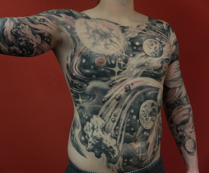 Herz und Schädel Tattoo Murnau