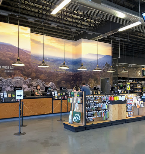 Outdoor Sports Store «REI», reviews and photos, 161 Town Square Pl, King of Prussia, PA 19406, USA