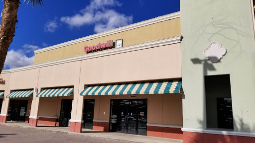 Thrift Store «Goodwill Greenacres/Woodlake Store & Donation Center», reviews and photos, 5821 Lake Worth Rd, Greenacres, FL 33463, USA
