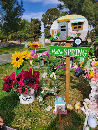 Cemetery «Palm Northwest Mortuary & Cemetery», reviews and photos, 6701 N Jones Blvd, Las Vegas, NV 89131, USA