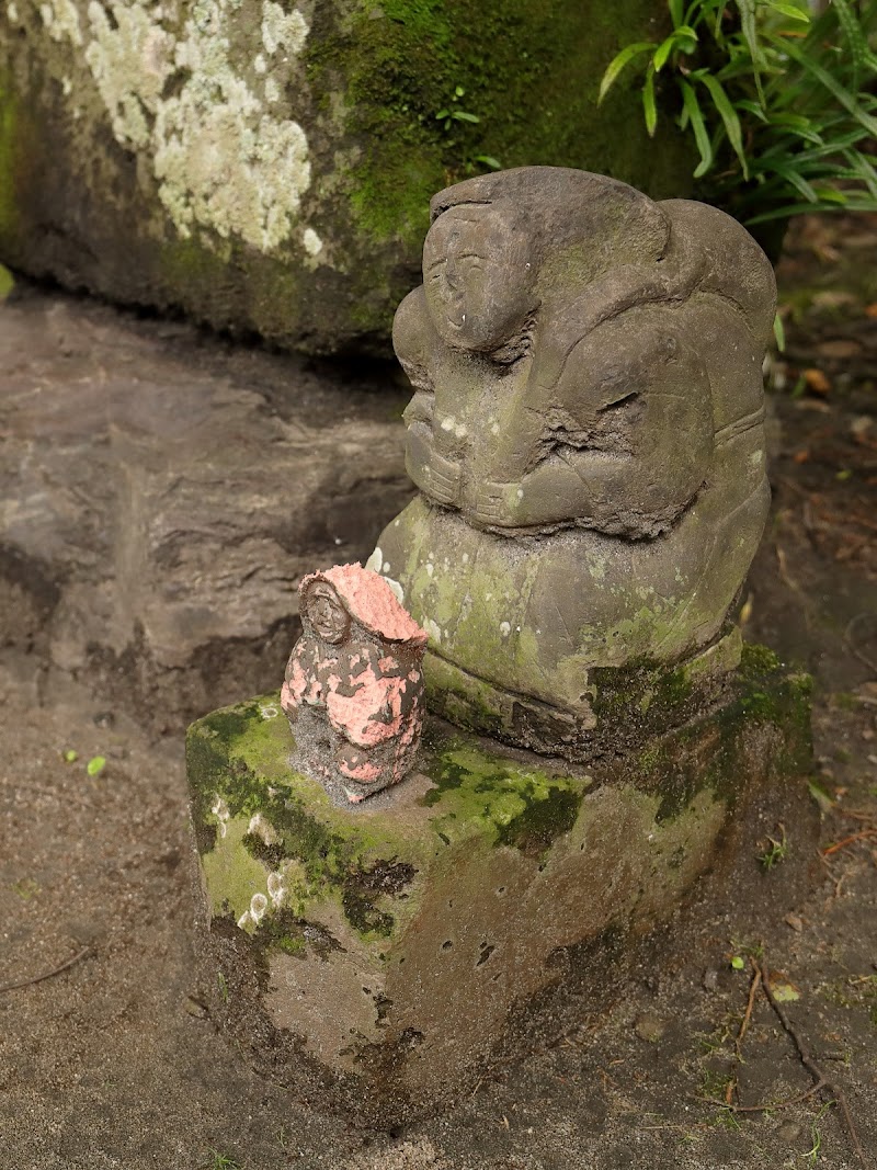 鹿児島神社の田の神
