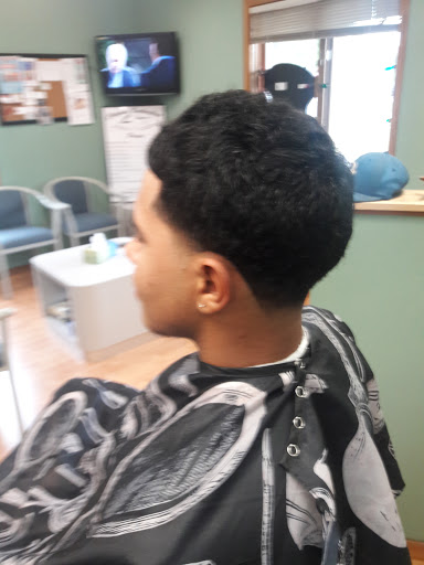 Barber Shop «Clippers Barbershop», reviews and photos, 1570 Century Point, Eagan, MN 55121, USA