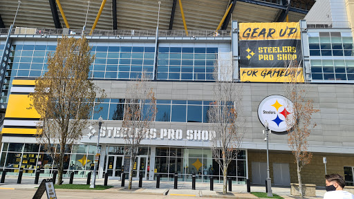 Sportswear Store «THE STEELERS PRO SHOP», reviews and photos, 100 Art Rooney Ave, Pittsburgh, PA 15212, USA