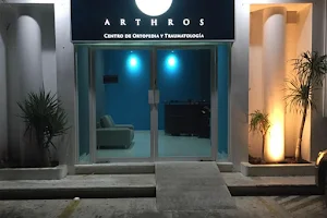 Centro de Ortopedia y Traumatología Arthros image