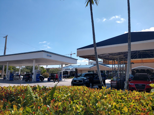 Car Wash «Simoniz Car Wash», reviews and photos, 19055 Biscayne Blvd, Miami, FL 33180, USA