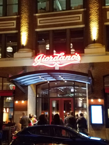 Department Store «Nordstrom Rack Chicago Avenue», reviews and photos, 101 E Chicago Ave, Chicago, IL 60611, USA