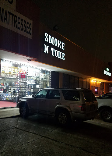 Smoke N Toke, 10875 Katy Fwy, Houston, TX 77079, USA, 