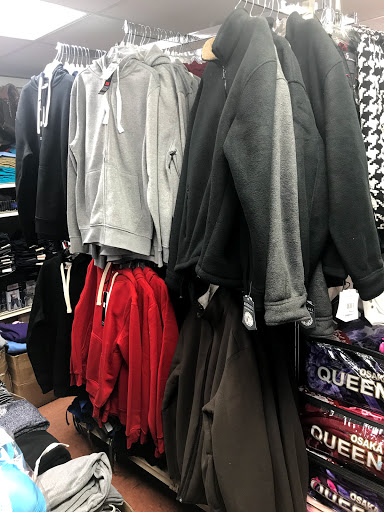 Gift Shop «Gold Stars Gift Store», reviews and photos, 484 Lonsdale Ave, Pawtucket, RI 02860, USA