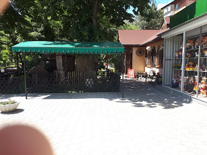 Кафе-бар «Калина» - Druzhby St, 2, Nikopol,, Dnipropetrovsk Oblast, Ukraine, 53200