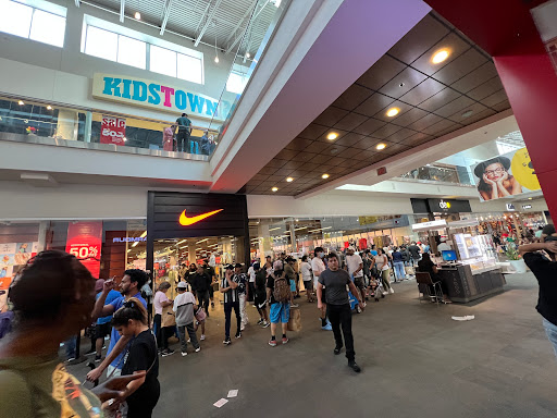 Clothing Store «Nike Factory Store», reviews and photos, 651 Kapkowski Rd #150, Elizabeth, NJ 07201, USA