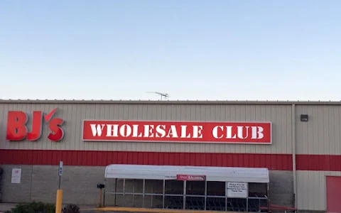 BJ's Wholesale Club image