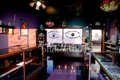 Tattoo Shop «The Edge Tattoo», reviews and photos, 986 Sullivan Ave, South Windsor, CT 06074, USA