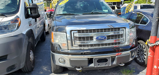 Used Car Dealer «MIA Repos LLC Auto Sales», reviews and photos, 9907 NW 79th Ave, Hialeah Gardens, FL 33016, USA