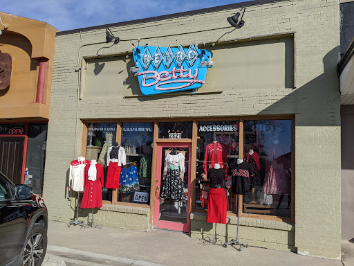 Retro Betty, 2821 S 2300 E, Salt Lake City, UT 84109, USA, 
