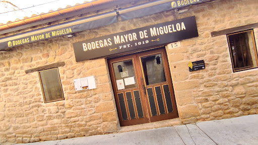 Bodegas Mayor de Migueloa - Paganos Kalea, 13, 01300 Guardia, Araba, España