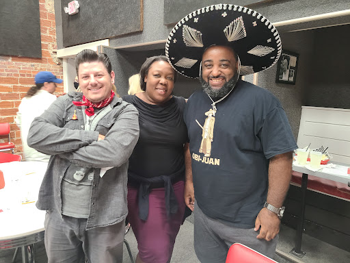 Movie Theater «Cinema Plus», reviews and photos, 174 Miracle Strip Pkwy SE, Fort Walton Beach, FL 32548, USA