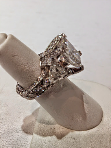 Jewelry Repair Service «Commerce Jewelry and Watch Repair», reviews and photos, 3195 Union Lake Rd, Commerce Charter Twp, MI 48382, USA