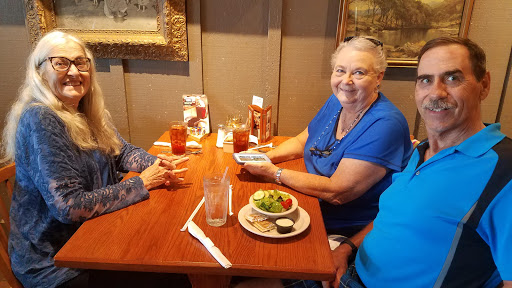 American Restaurant «Cracker Barrel Old Country Store», reviews and photos, 800 N Interstate Dr, Norman, OK 73072, USA