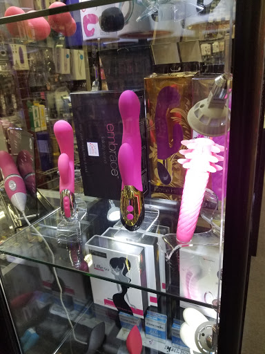 Lingerie Store «Lover Luxuries», reviews and photos, 6065 N Maple St, Omaha, NE 68104, USA