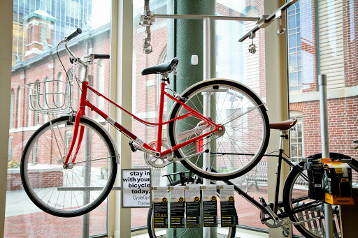 Bicycle Store «Bicycle Garage Indy», reviews and photos, 242 E Market St #101, Indianapolis, IN 46204, USA