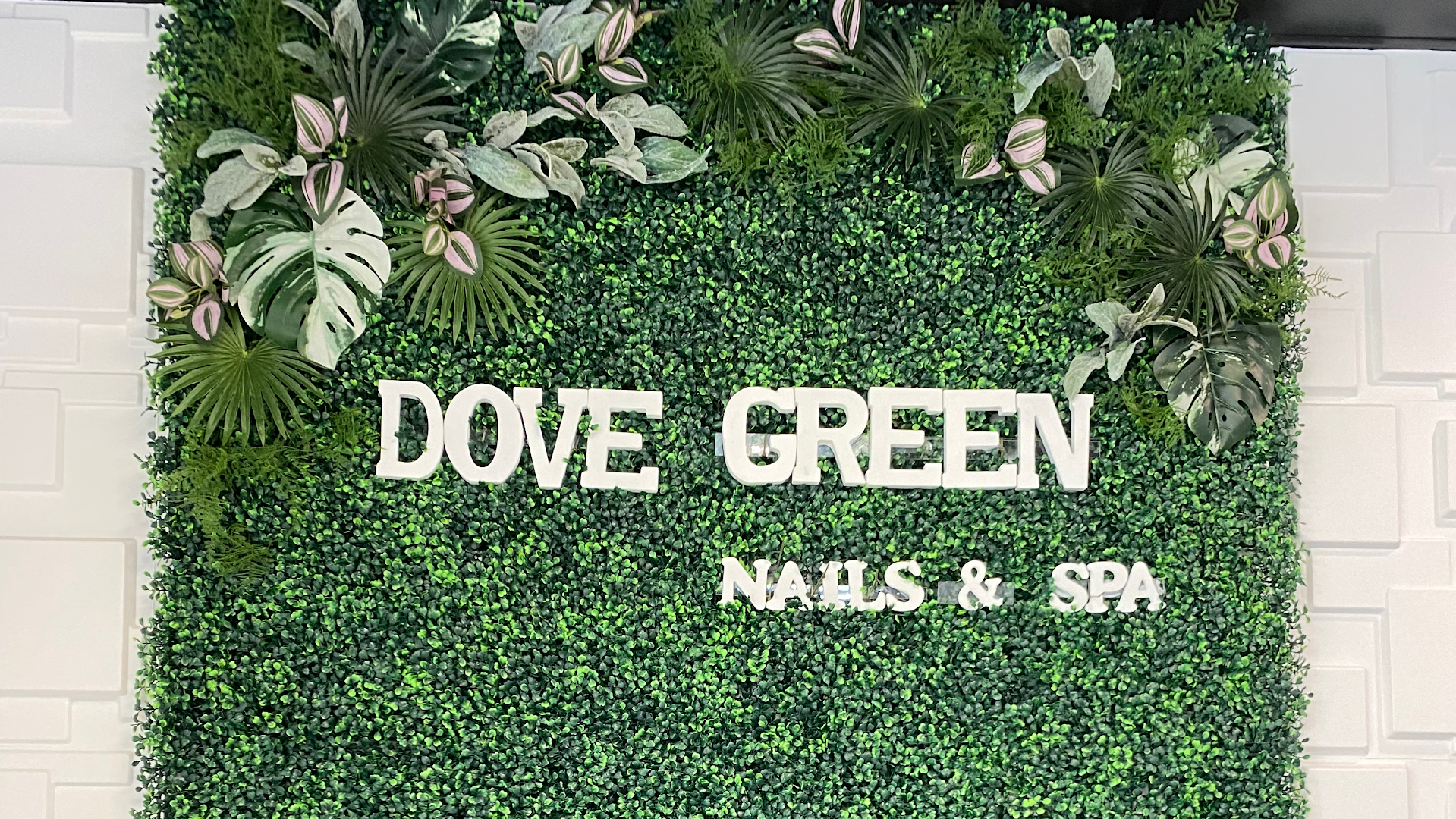 Dove Green Nails 20% off for any $40 pedicures