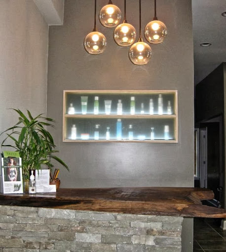 Hair Salon «Revolve Hair», reviews and photos, 34 Hill St, Southampton, NY 11968, USA