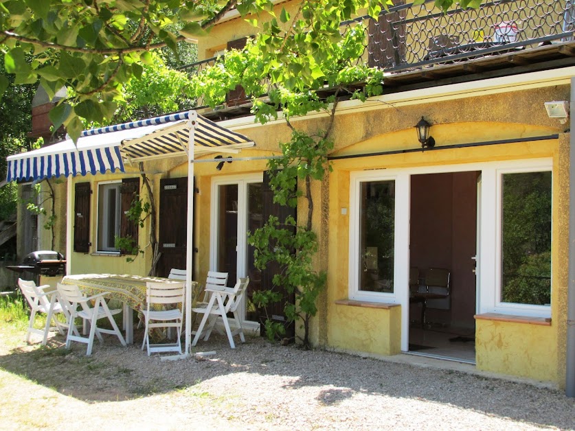 Gîte de vacances au calme en Provence, Gorges Verdon, Lac d'Esparron, adapté ️ à Esparron-de-Verdon (Alpes-de-Haute-Provence 04)