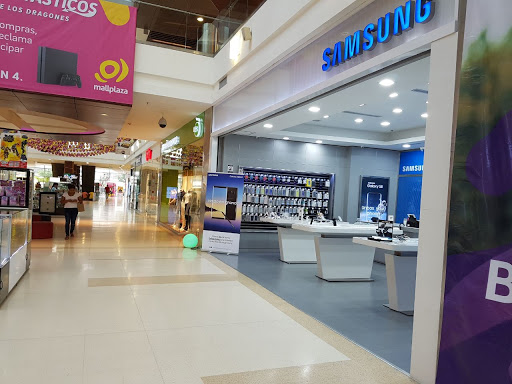 Samsung Store in Mall Plaza